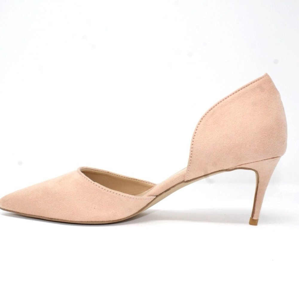 YDN Womens Sz 9.5M Nude Beige Suede Pumps Pointed Toe Heels Luxury Dress Shoes - Picture 6 of 10